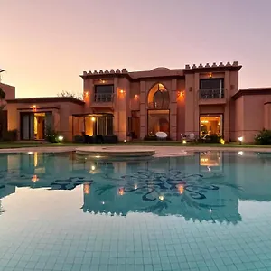 villa-minzah.marrakeshhotelsmorocco.com/