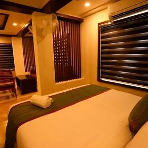 https://zubis-inn-hotel.kerala-hotels.net