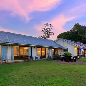 https://maleny-views-motel.queenslandhotels.net