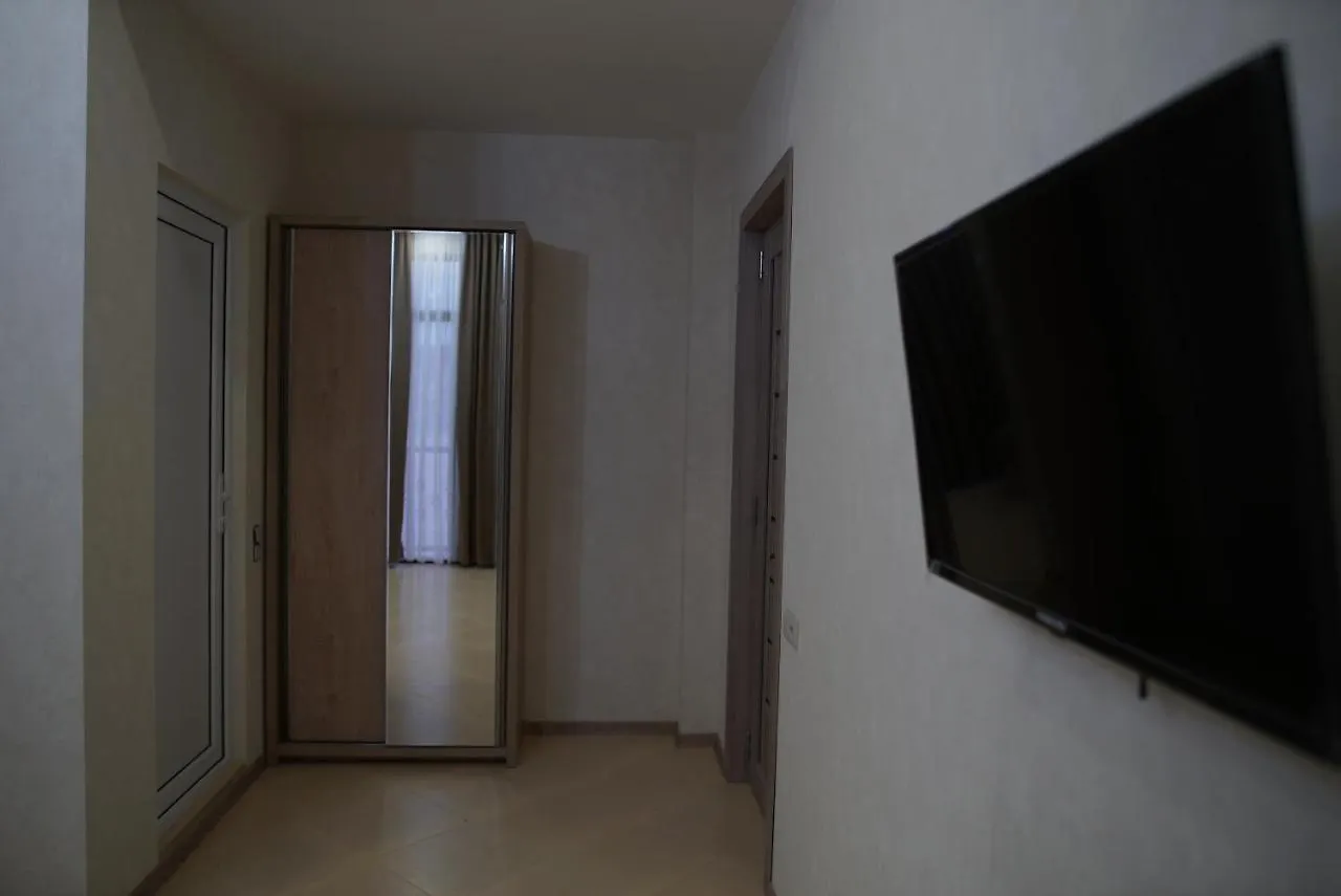 Tbilisi Sea Hotel 4*,